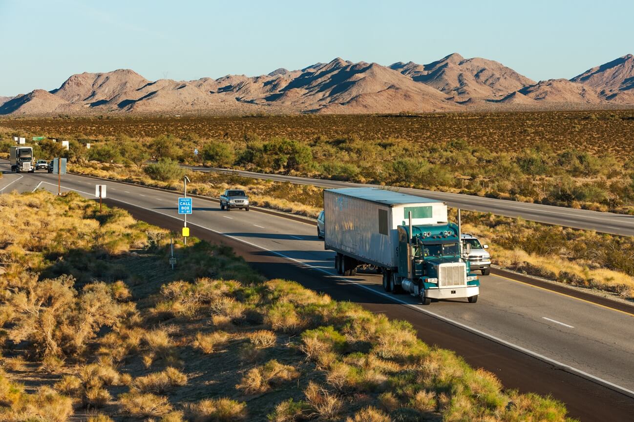 truck on interstate I-10